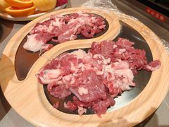 -黑金·寻焰自助百汇·烤肉·火锅(中街店)