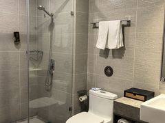 -如家精选酒店(苏州火车站万达广场地铁站店)