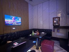 -皇马纯KTV·量贩·聚会(民治店)