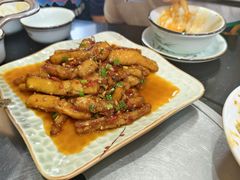 鱼香茄子-南渝食府.墨脱石锅松茸鸡
