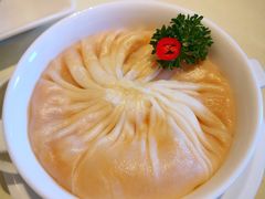 蟹肉龙虾汤包-利苑酒家(金宝店)