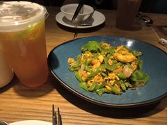 -耶里夏丽·新疆菜·家庭聚场(百联中环购物广场店)
