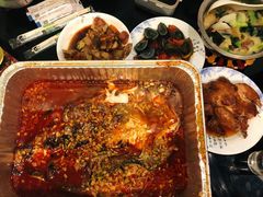 -烟火鱼乡(吾悦店)
