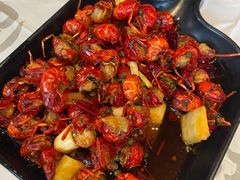 -巴厘龙虾·榜首油焖大虾(音乐学院·沿江酒馆店)