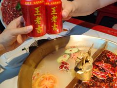 -小龙翻大江文化火锅(宽窄店)
