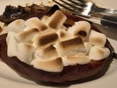 烘烤地瓜佐肉桂焦糖酱及棉花糖-Texas Roadhouse(世纪汇广场店)