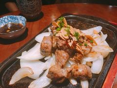 铁板牛排粒-熊藏居酒屋(kkone店)