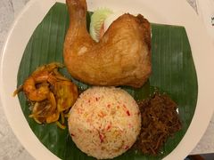 鸡腿三色饭-Madam Kwan's(Mid Valley Megamall)