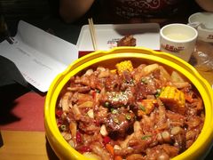 -多嘴超级肉蟹煲(杉杉国潮主题店)