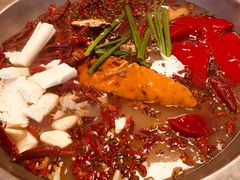 纯牛油锅底-黄潇洒老火锅(九眼桥宏济巷店)