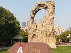 -上海市龙华烈士陵园