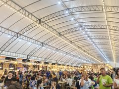 -皇家田广场(อนุสาวรีย์ทหารอาสา)