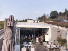 -UNI UNI(环亚凯瑟琳店)