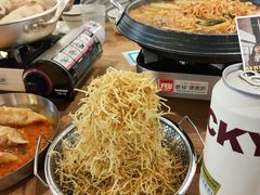-WOW LUCKY创意韩料(龙阳广场店)