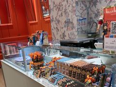 -VENCHI 闻绮(上海佛罗伦萨小镇店)