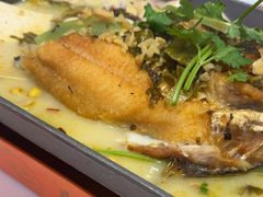 -小六鱼你.下饭酸菜鱼(益田假日广场店)