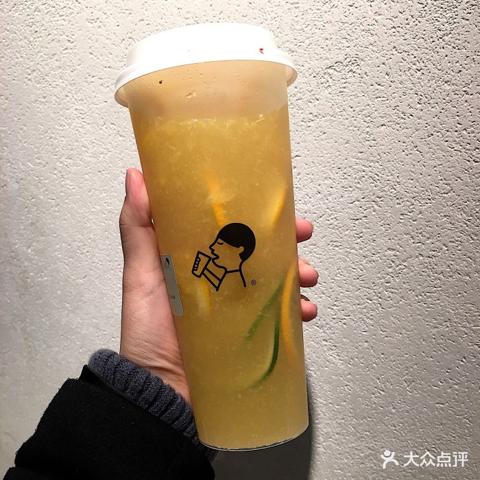 喜茶(长宁龙之梦店)满杯橙橙图片
