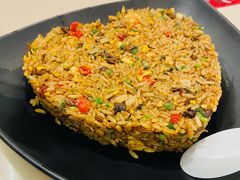 老乡炒饭-地摊风云龙虾烧烤铺(润和国际店)