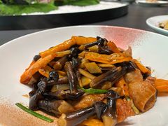 鸡纵炒爽肉-曼格纳·曼芯馆(杨浦店)