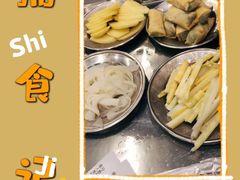 -月圆火锅(宁海东路二店)