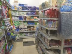 -华联超市(隆昌路店)