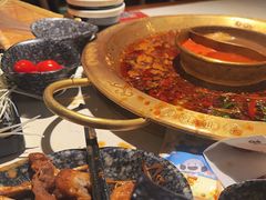 -哥老官重庆美蛙鱼头(五角场合生汇店)