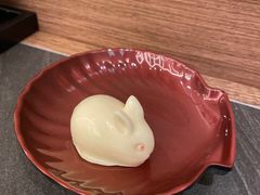-牛YO寿喜烧·铁板烧和牛火锅自助(市府恒隆店)