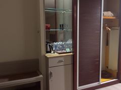 -贵州龙悦大酒店(贵阳喷水池地铁站店)