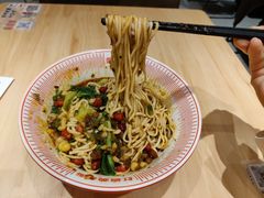 -遇见小面(东方宝泰店)