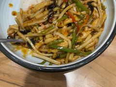-西部马华清真兰州牛肉面·烧烤夜市(三里河店)