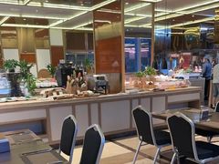 -大中华希尔顿酒店-念自助餐·嗨啤·小龙虾