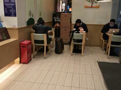 -德克士(虹桥火车站店)