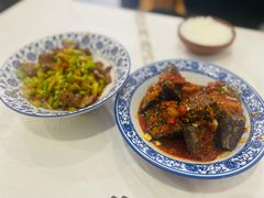 油炸臭豆腐-新新湘菜馆(新中街二条店)