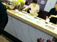-皇品世家牛排(七一路店)