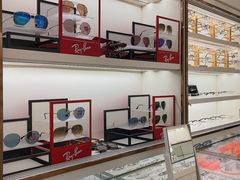 -翰佐蔡司小乐圆·依视路星趣控·暴龙眼镜折扣店