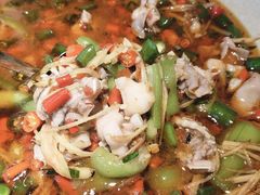 半汤鲜椒牛蛙-不相离盐帮菜(郎园店)
