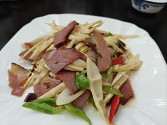 -老菜馆(滨江大道东段店)
