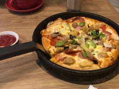 -必胜客(新中纬店)