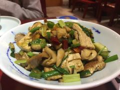 -窄巷子陕菜馆·地道陕西菜(粉巷店)