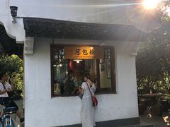 -苏堤停车场