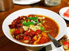 水煮三鲜-肴约·花园式餐厅(湖里店)