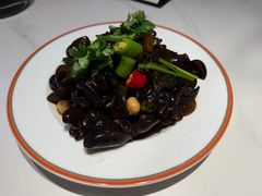 鹰嘴豆小木耳-清真·卡德尔大叔新疆主题餐厅(龙汇路店)
