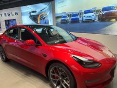 -TESLA 特斯拉(上海太古汇体验店)