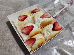 草莓抱抱卷-丁香西饼屋(桂林路店)