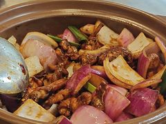 -胡须佬鸡煲四季火锅店(石厦西村直营店)