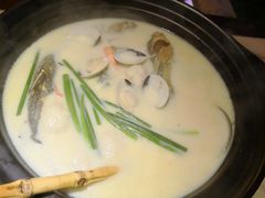 -佬麻雀·新湘菜(珠海金发购物中心店)