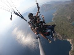 -费特希耶滑翔伞