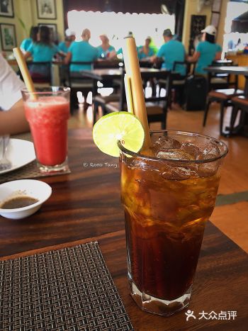 这家店是在暹粒的最后一顿午饭 真的后悔没有早点来～