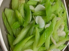 西芹百合-京天红酒家(虎坊路店)