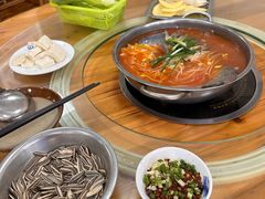 -苗侗地道红酸.酸汤鱼·酸汤牛肉